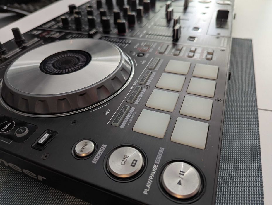 Kontroler ddj-sx2 - stan bardzo dobry, torba