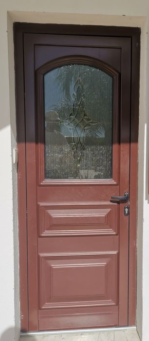 Janelas de alumínio + porta