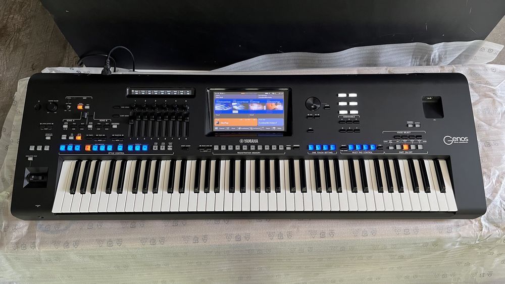 Yamaha GENOS dużo packów i styli