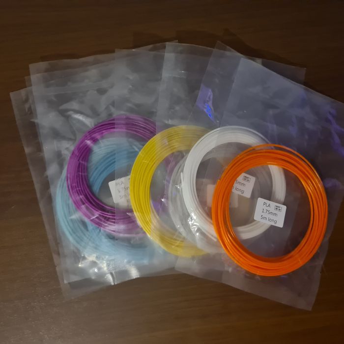 3д пластик PLA 1.75mm 10 кольорів