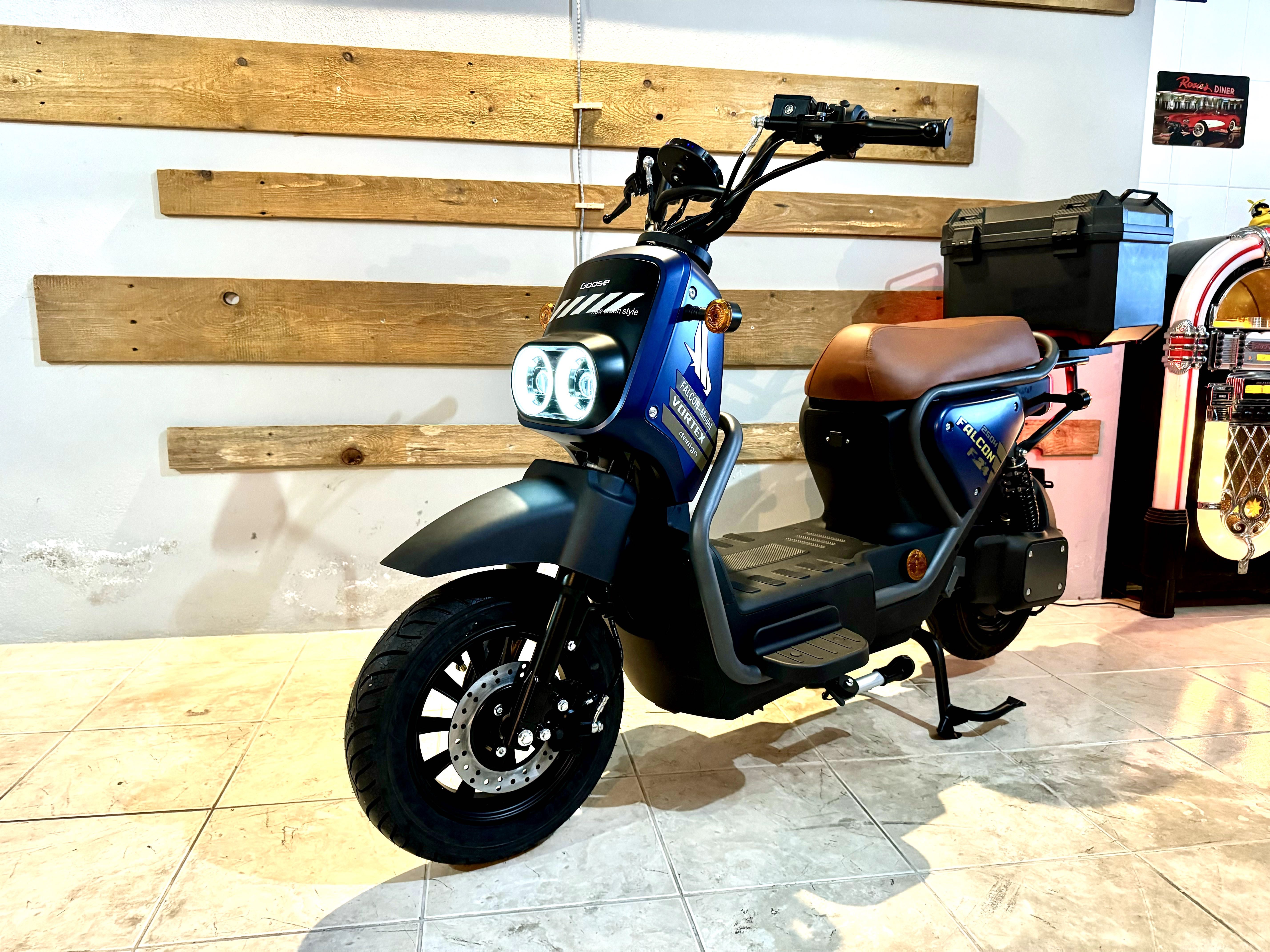 Scooter Elétrica sem carta Vortex Falcon 72V Financiamento