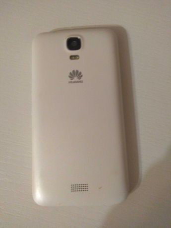 Telefon Huawei, w kolorze białym używany.