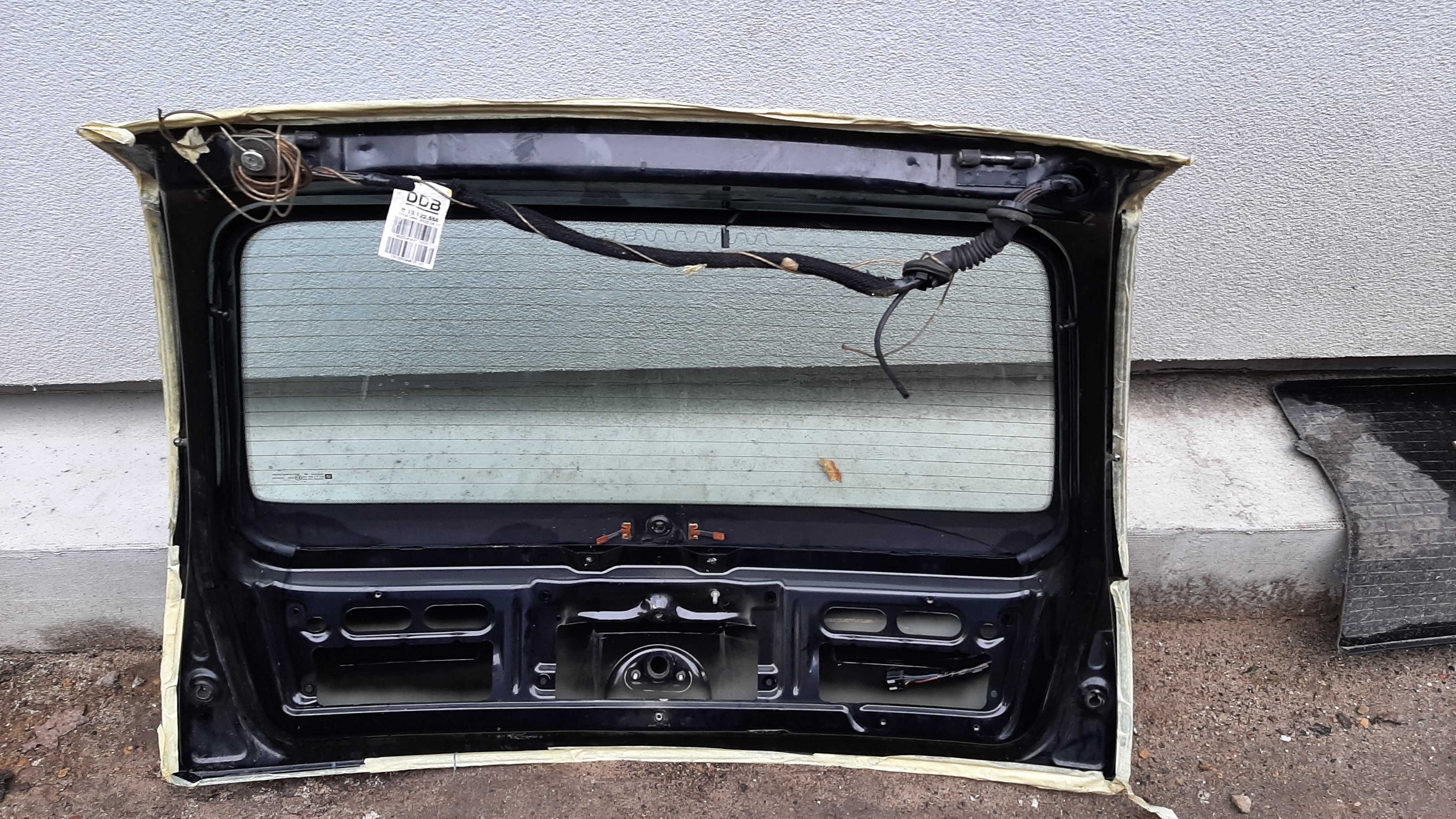 Klapa tył tylna bagażnika szyba Opel GM Corsa C 04r kod Z20R oryginał