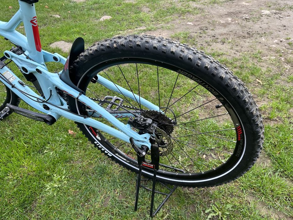 Rower górski Trek Remedy 7 full suspension skok 140mm 27.5 M/L 18.5”