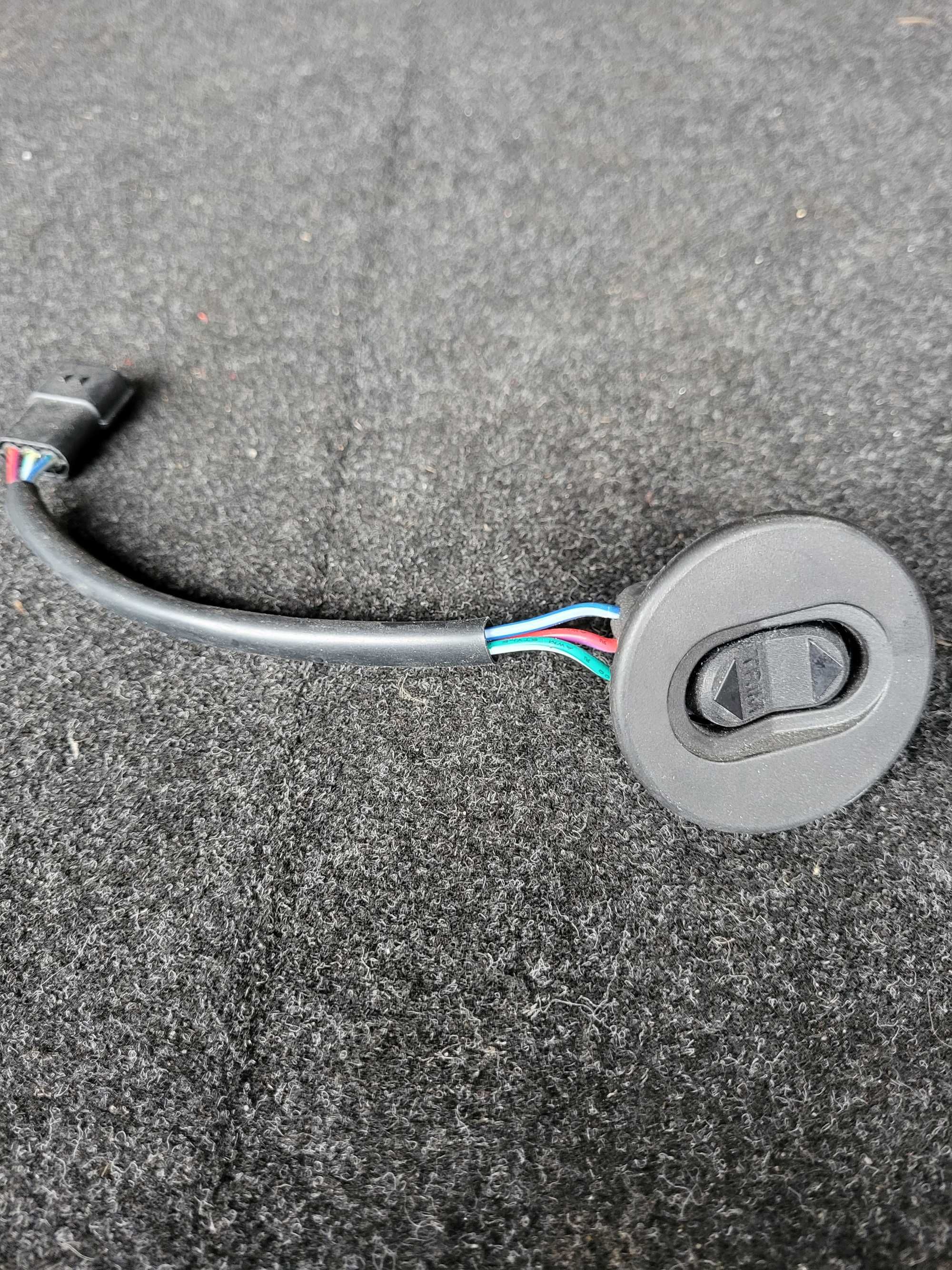 przycisk przełącznik power trim tilt mercury