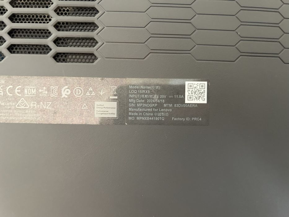 Lenovo LOQ 15IRX9 i5 13th/16GB RAM/RTX 4060 8GB TGP 105W
