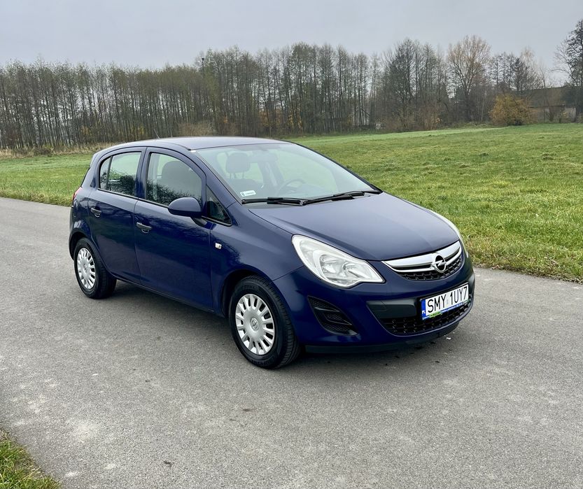 Opel Corsa D 5drzwi lift 2011r 1.2 klimatyzacja opony lato zima