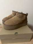 Ugg classic ultra mini