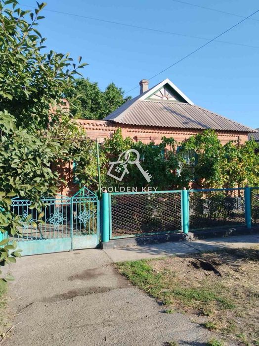 Продаж добротного будинку  на Довгинцево