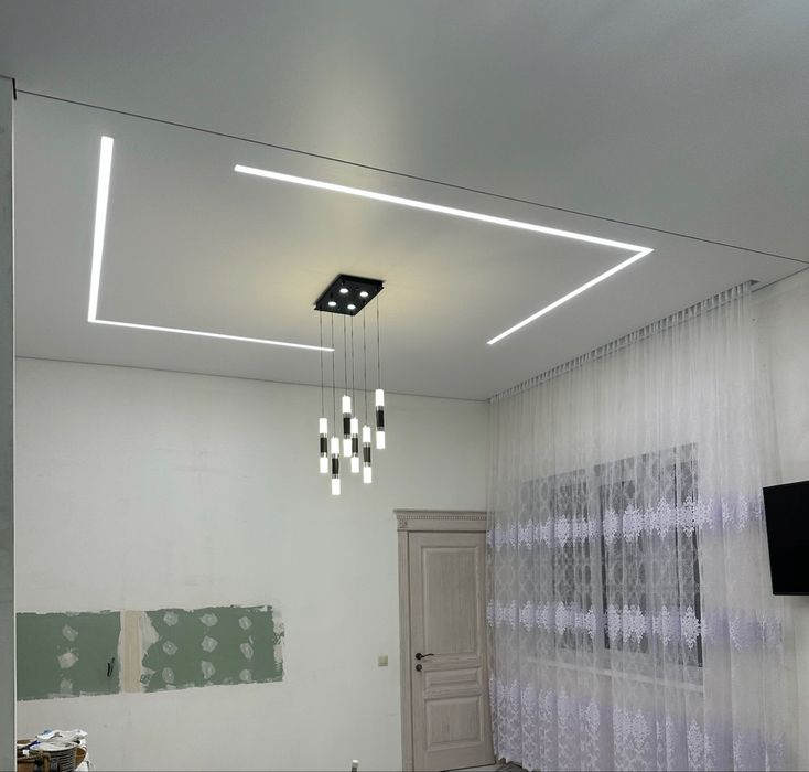 Натяжні стелі (натяжные потолки)