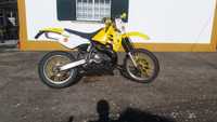 Suzuki RMX 250cc, com fantástico motor a 2T, muito estimada,de garagem