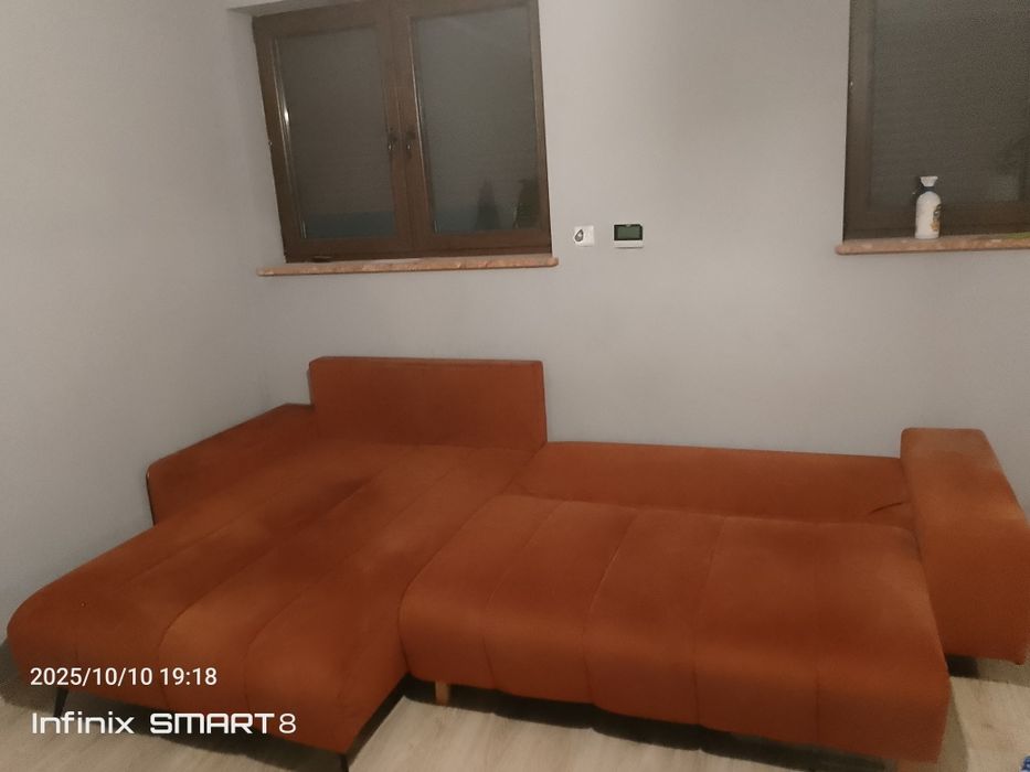 Duża rozkładana kanapa narożnik możliwy transport