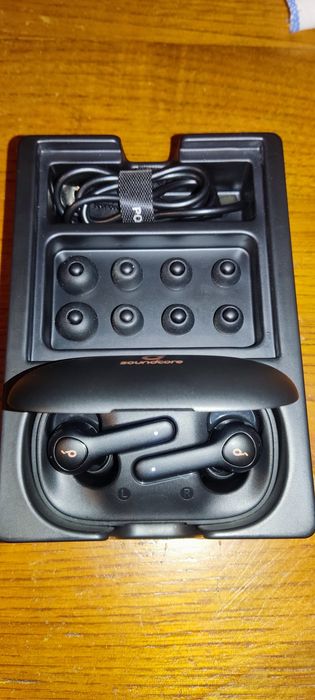 Auriculares Soundcore Anker Life P2 -