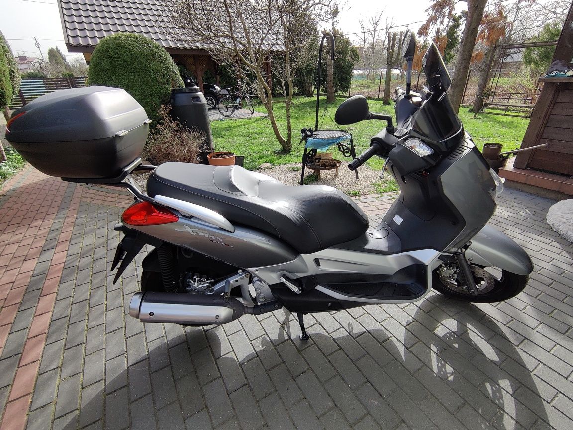 Skuter Yamaha X-max 250i