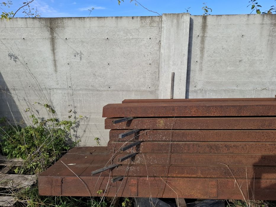 Швелер металічеський