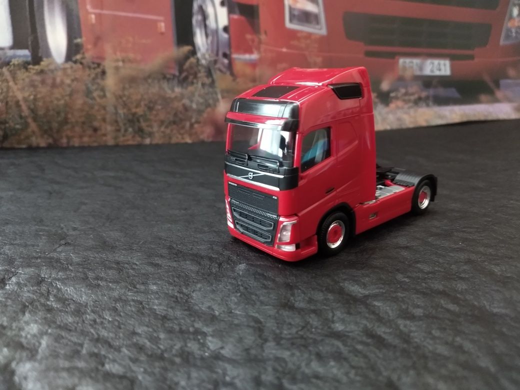 Volvo FH HERPA 1:87