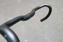 Specialized Hover Alloy - wznios 15 mm kierownica gravel flare 44 cm