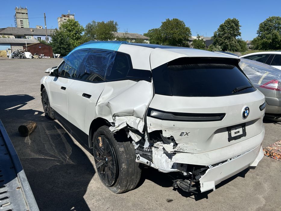 Продам запчастини бмв ix bmw ix в хорошому стані