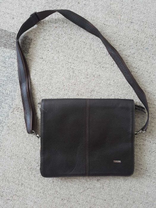 Чоловічий шкіряний портфель Desisan коричневий