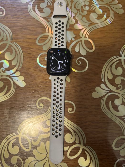 Apple Watch Series 7 45mm