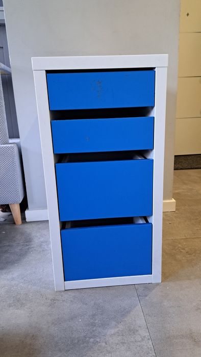Ikea Micke komoda z szufladami