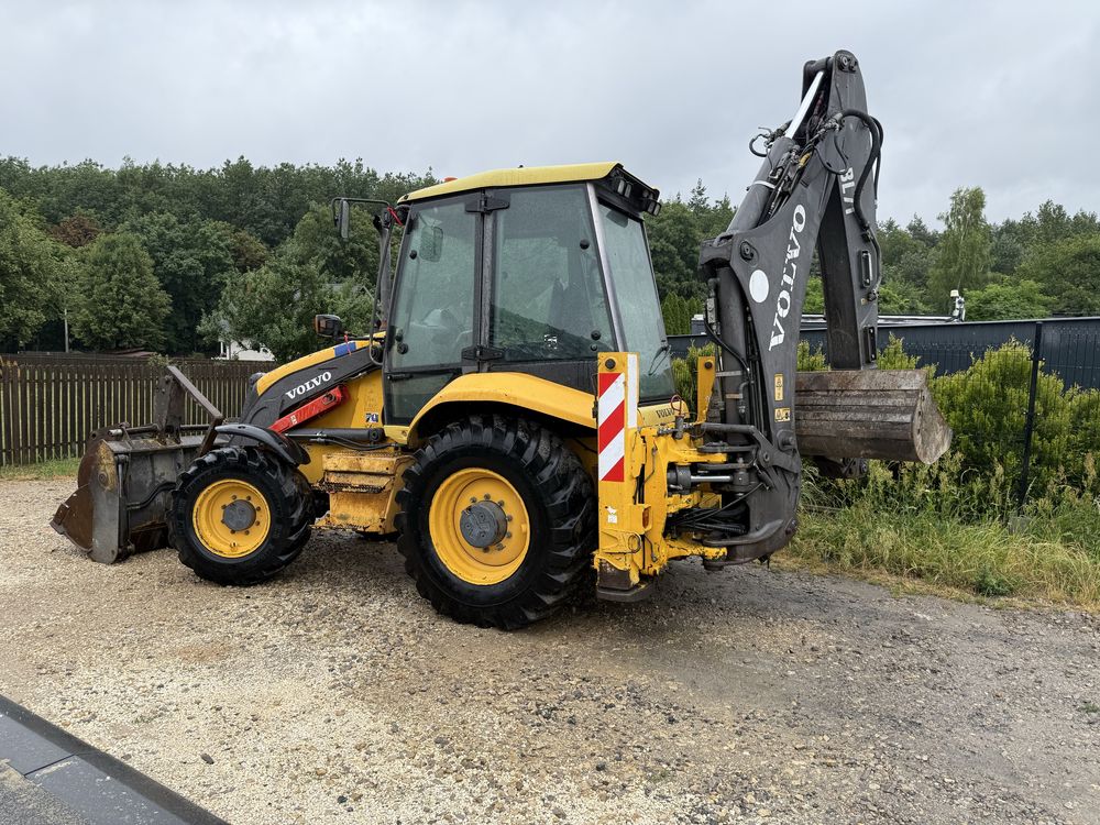 koparko ładowarka volvo bl71  cat jcb