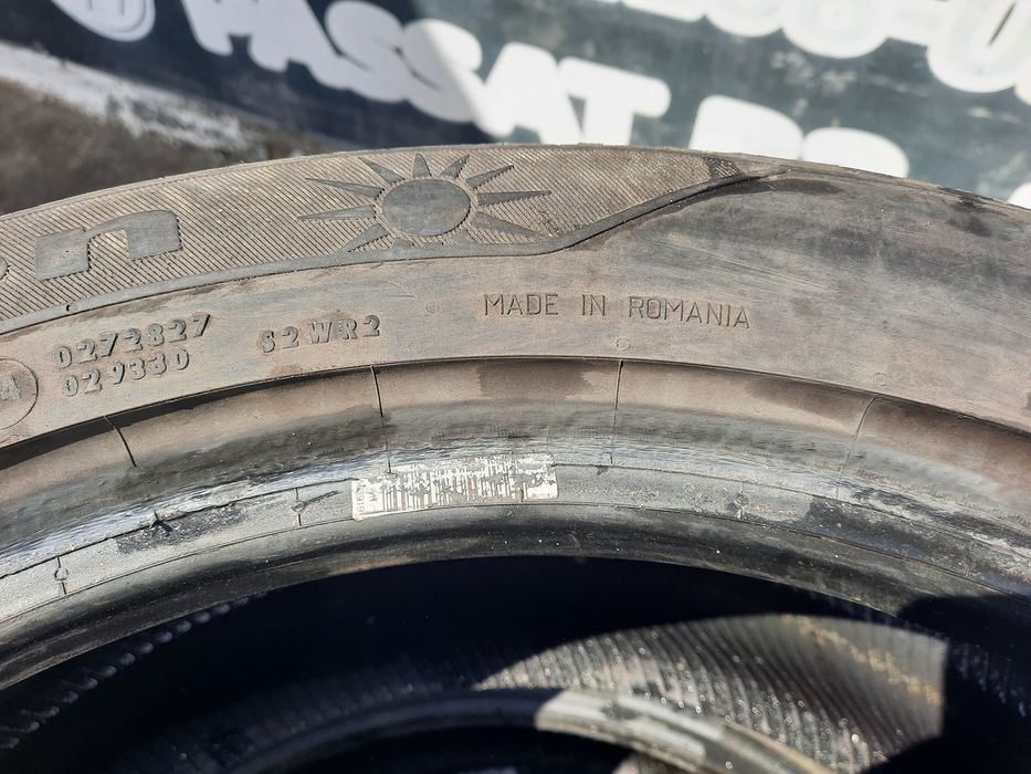 Продам комплект ризини 225-50 Р-17 зима