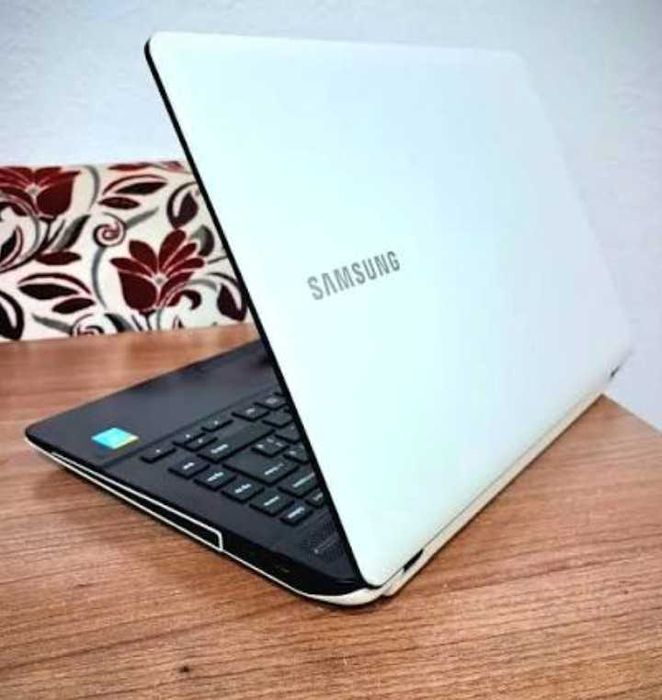 RECOMPENSA BEM a quem ACHAR meus Portáteis Asus, Samsung e Acer