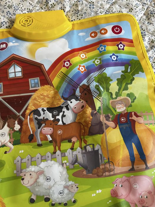 Розвиваючий килимок ферма