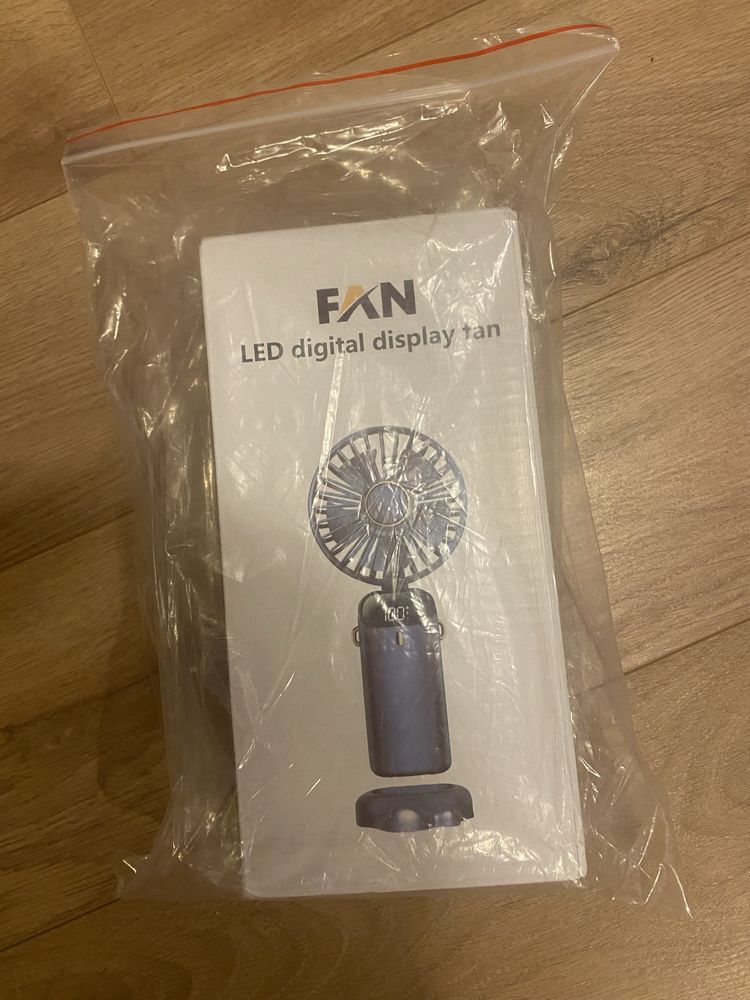 Wentylator witrak przenośny ręczny z wyświetlaczem LED