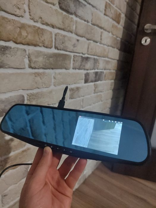 Kamera kamerka na lusterko rejestrator jazdy do samochodu