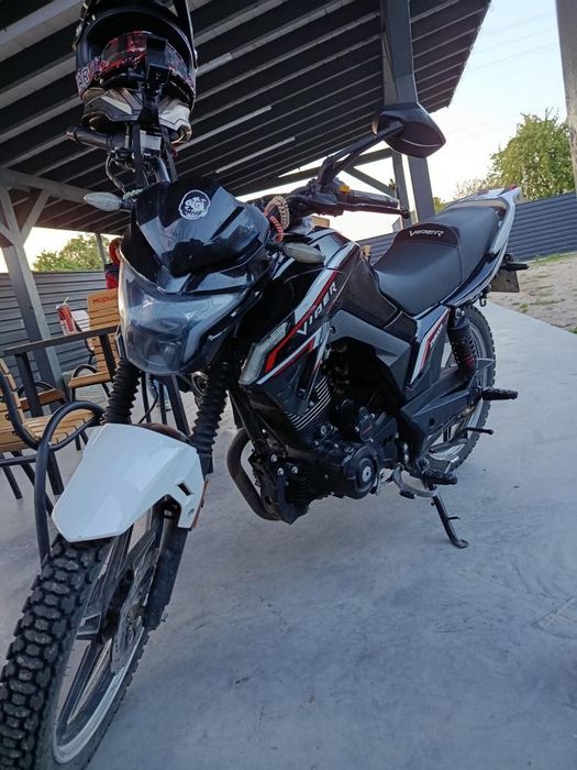 Viper zs 200, сів поїхав