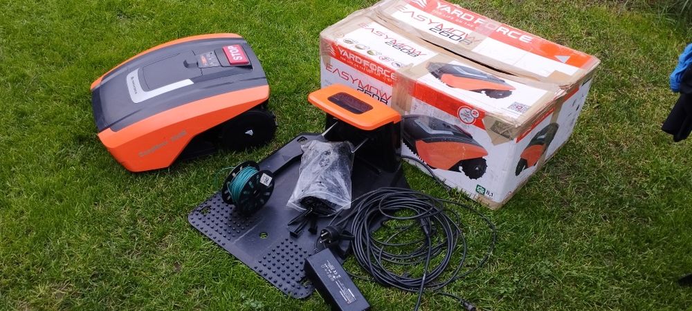 Robot koszący Yard Force Easymow 260B