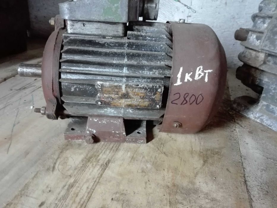 Электро двигатели 3хфазные до 4 Кват