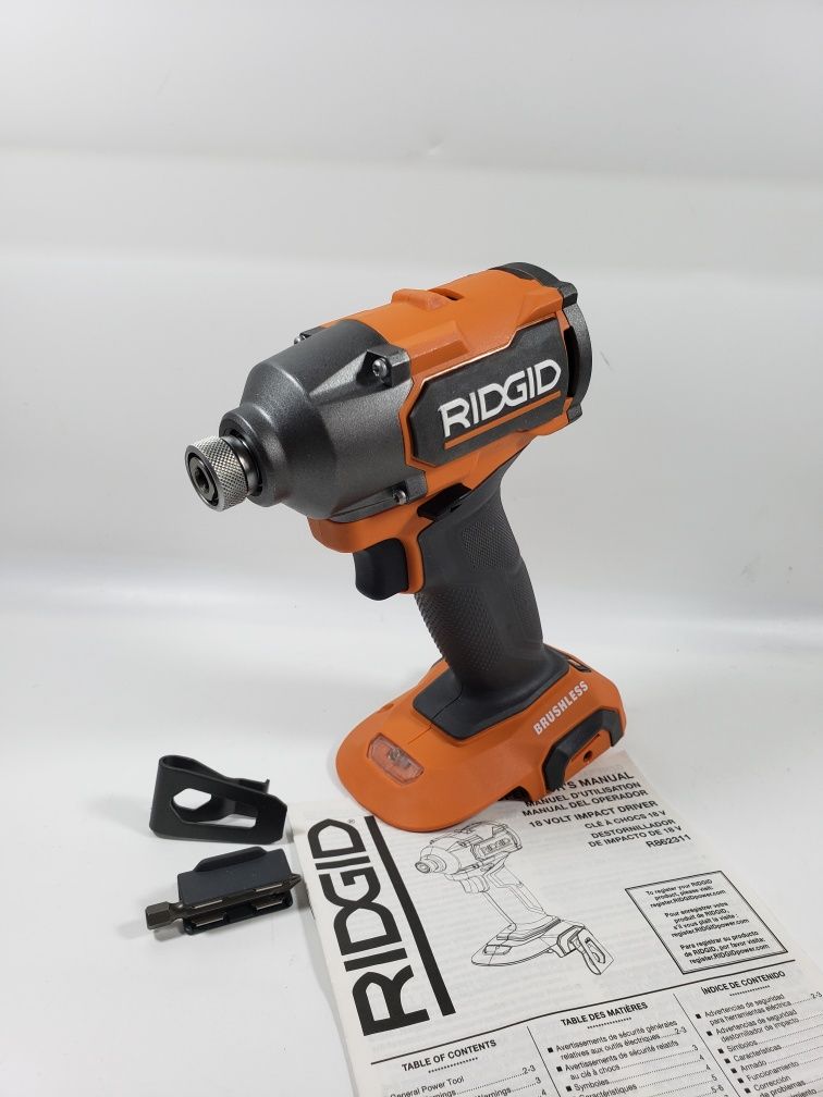 Ridgid (AEG) R862311 18V Безщітковий імпульсний шуруповерт імпакт