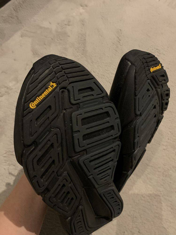 Buty Adidas Performance model adistar 2.0 continental Nowe.Rozmar 40,5
