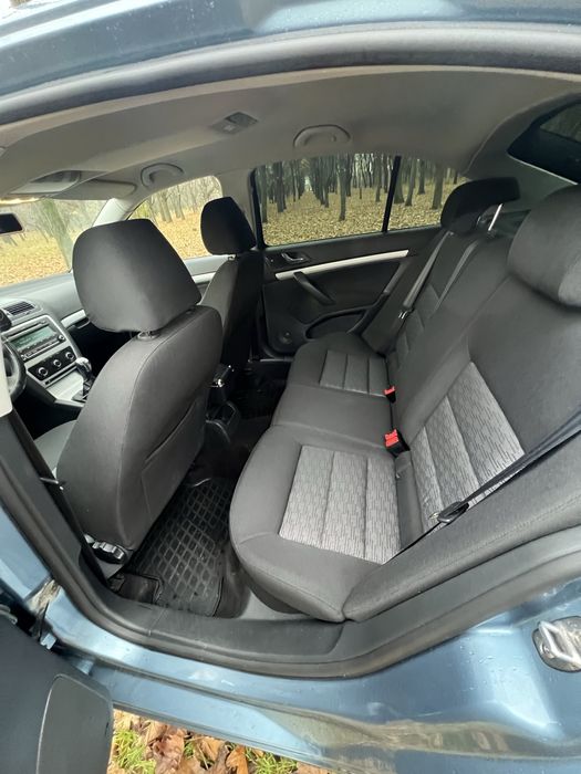 Skoda Octavia 2010 р 1.8