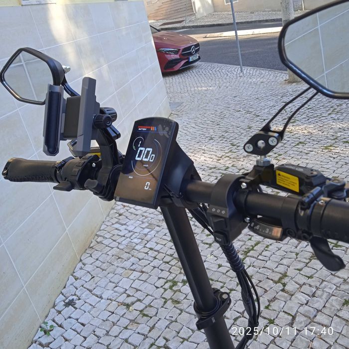 Bicicleta eletrica,  1000 W, 20 Ah. Dobrável. Nova. 0 Km. Aproveite.