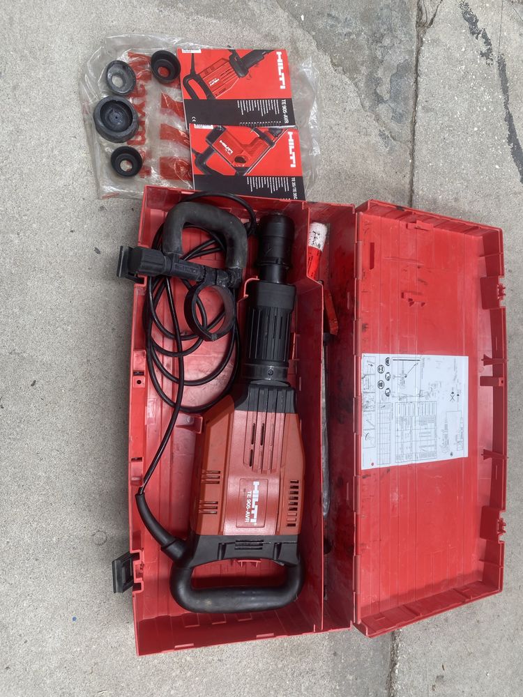 Martelo electrico “HILTI TE 905-AVR”