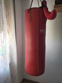 Saco de boxe com luvas e suporte para teto incluidos