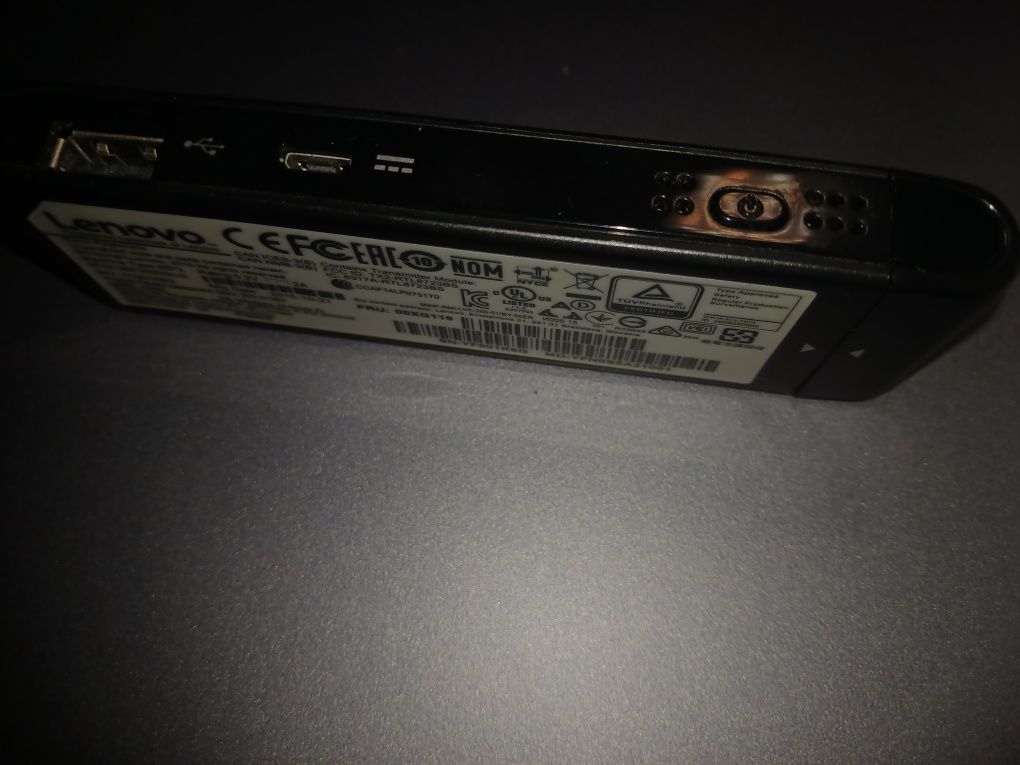 Міні-комп'ютер Lenovo IdeaCentre Stick 300