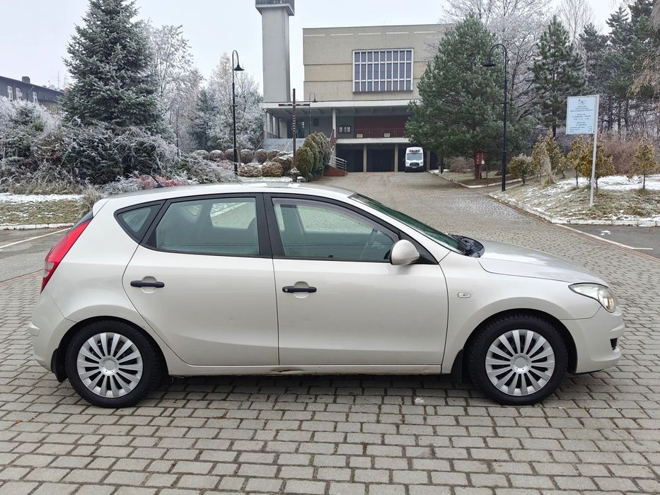 Hyundai I30 1,6 CRDi 90KM * Klima * Elektryka * Okazja!!