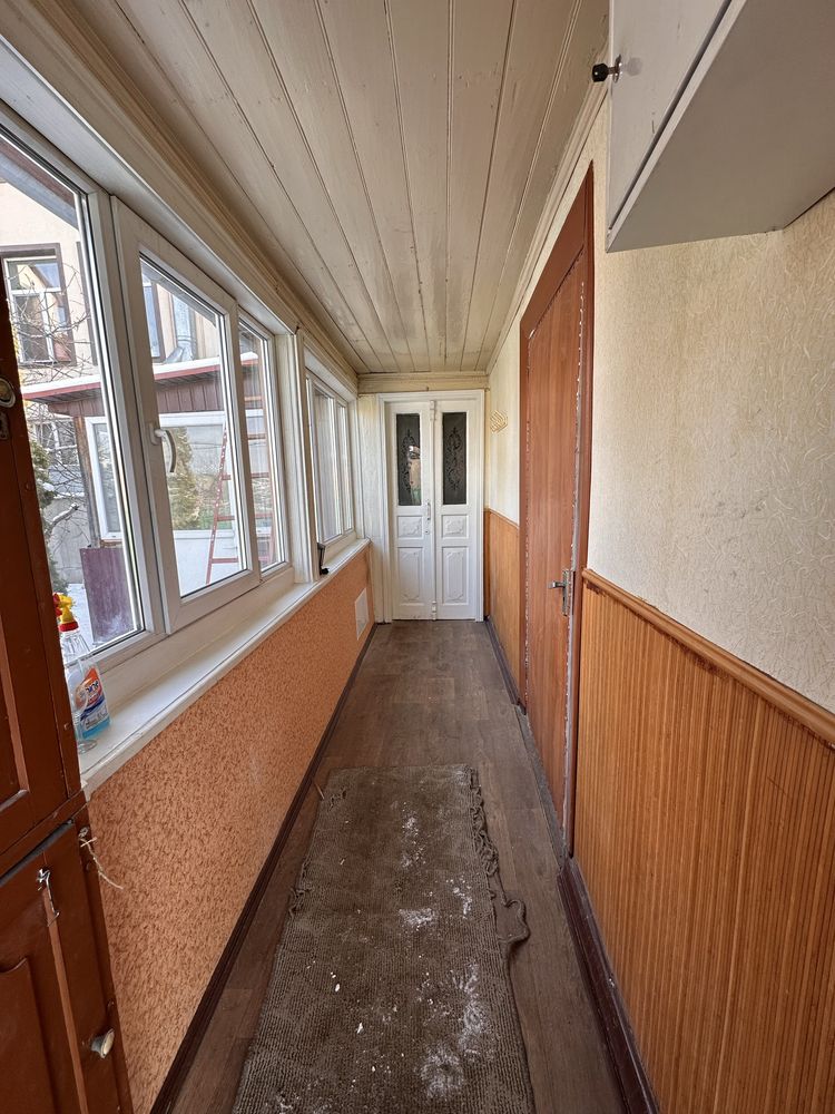Продам дом 5 мин метро киевская , рост . 70 м2 . сертификат