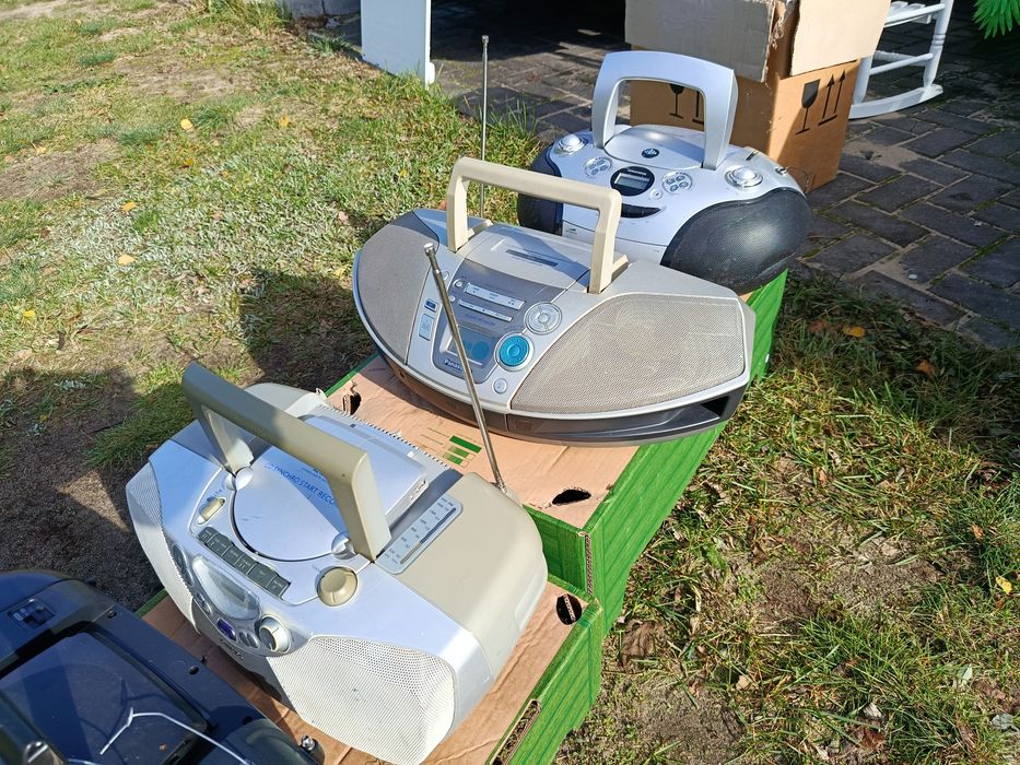 Radia, różne modele. Cena za 1 sztukę.