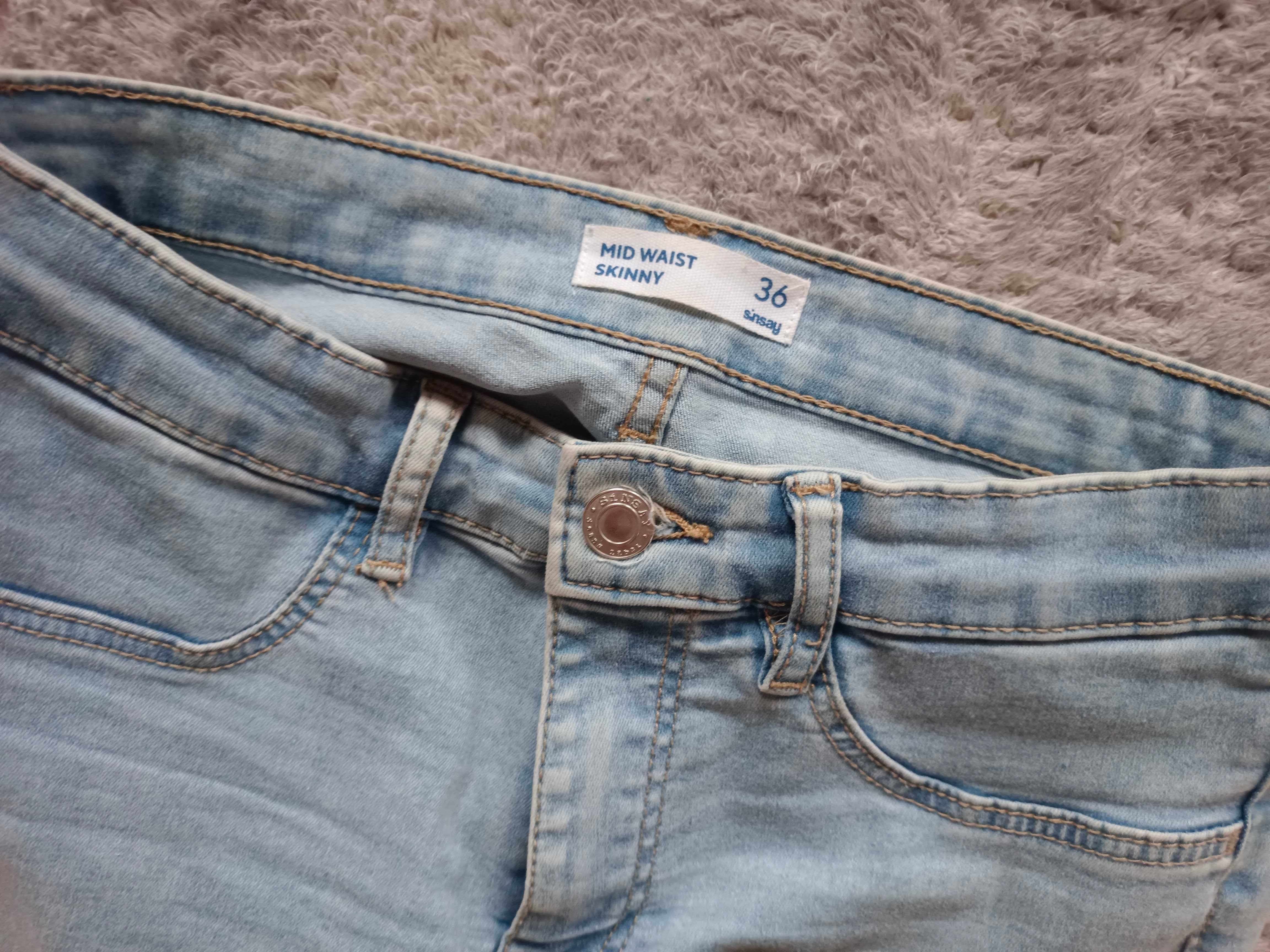 Jeansy  skinny blue Sinsay 36,s miękki jeans, dopasowują się do figury