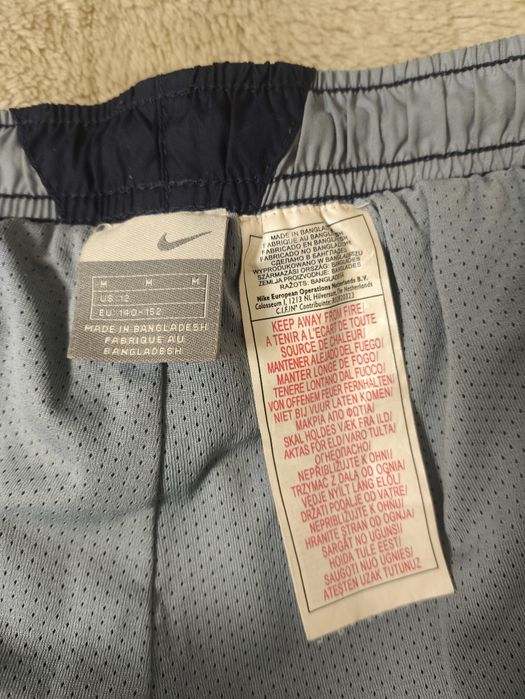 Штани Nike в відмінному стані