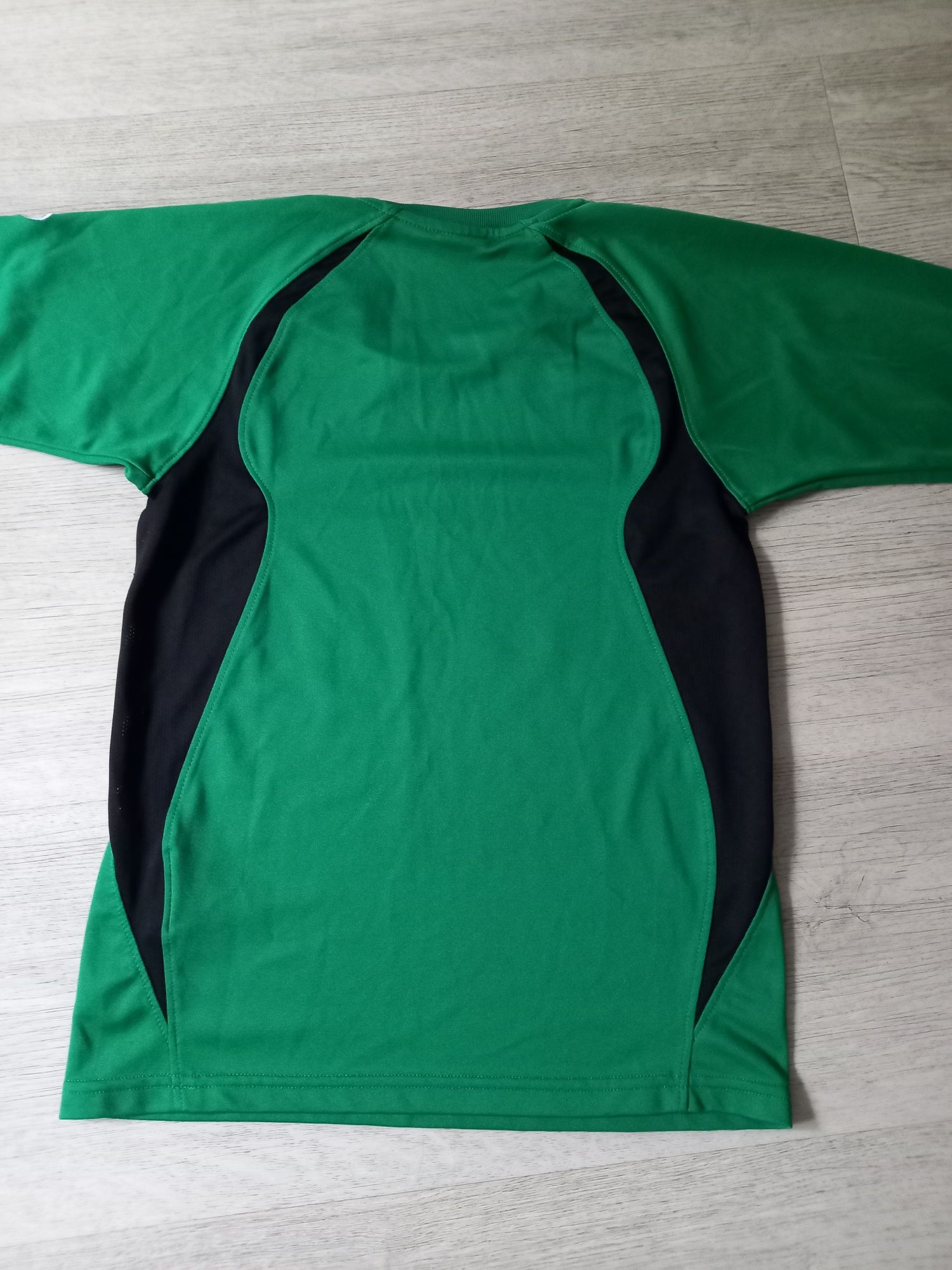 Nike Treningowa bluzka bluza piłka nożna 140cm/152cm