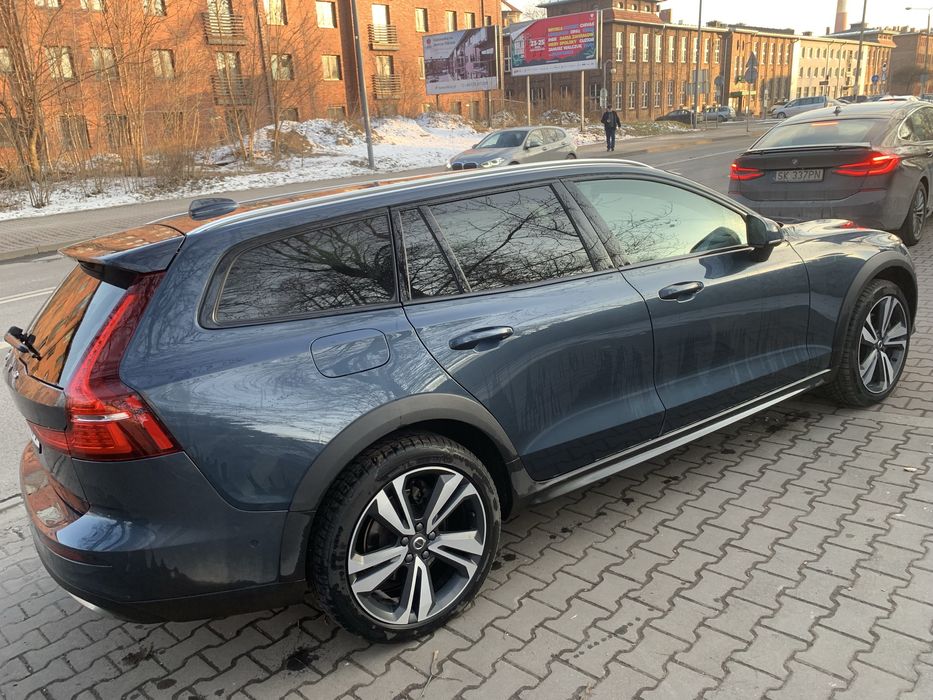 Volvo V60 Cross Country AWD 2023 Harman Kardon, Webasto, Hak,Kamera360