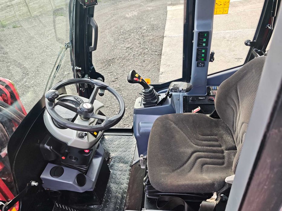 Ładowarka Teleskopowa Schaffer 5680T z Niemiec weidemann jcb