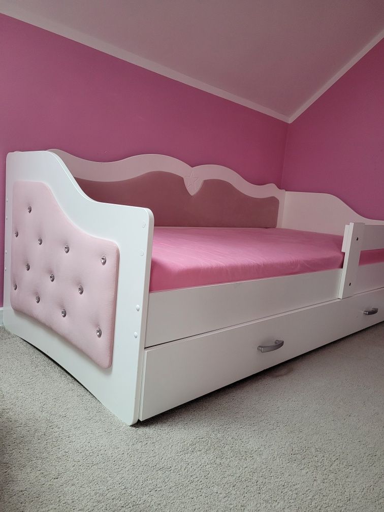 Łóżko różowe dziecięce dla dziewczynki materac
